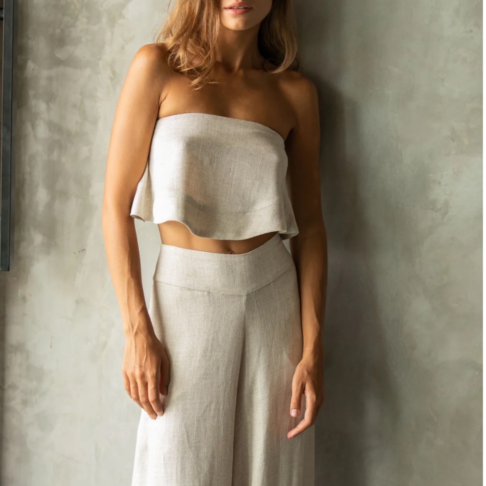 Tacoola strapless crop top
